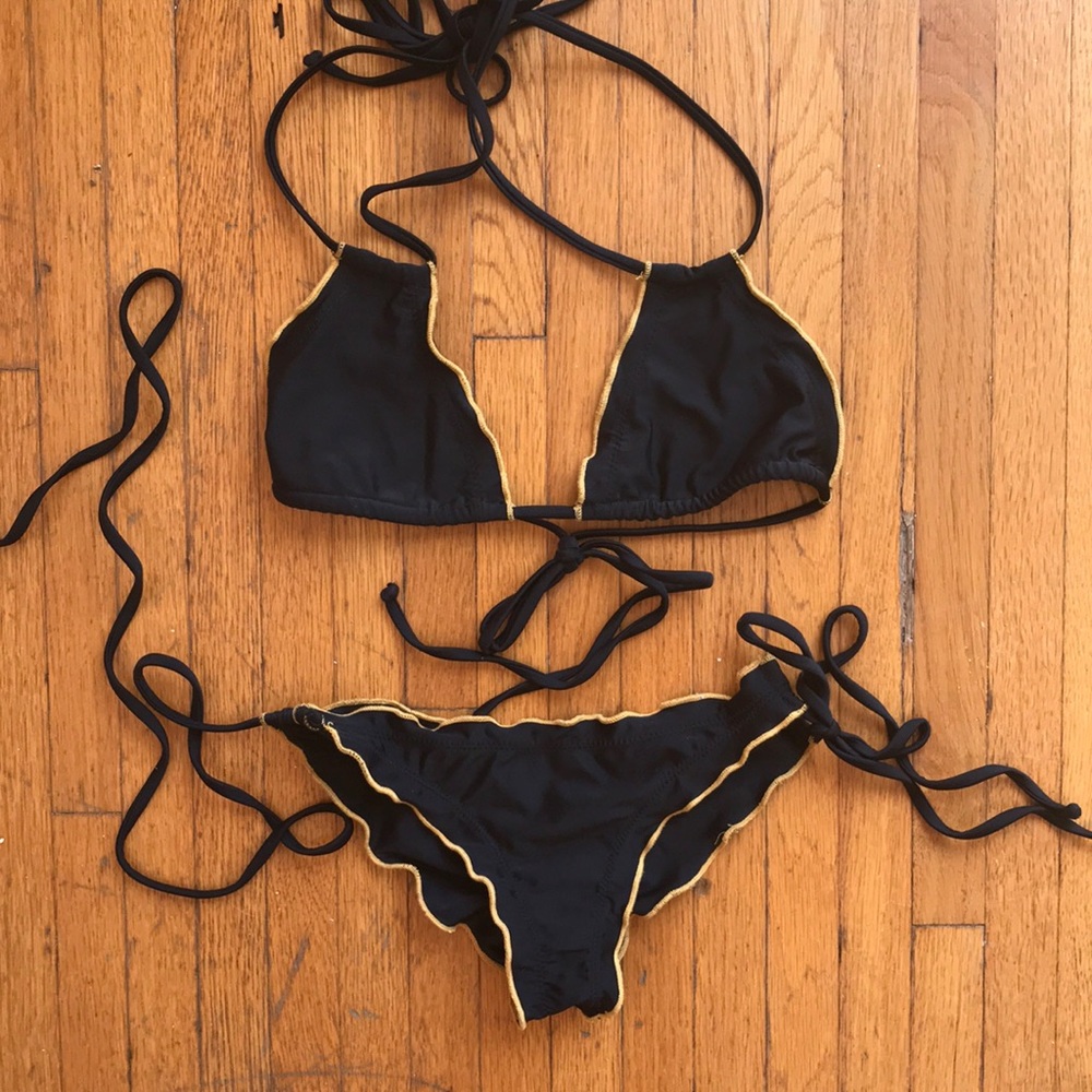 Black Bikini
